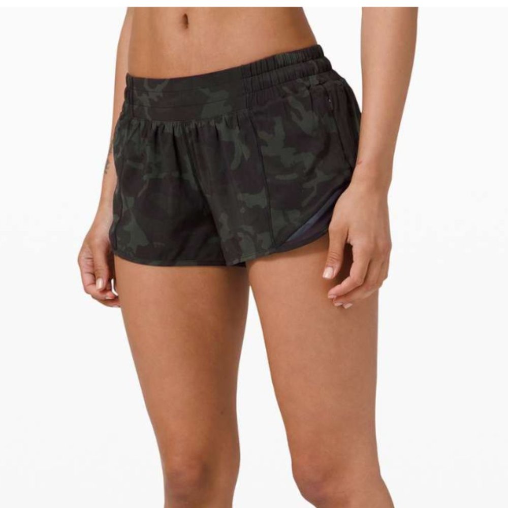 Lululemon Hotty Hot Short Long 4' Camo size 4